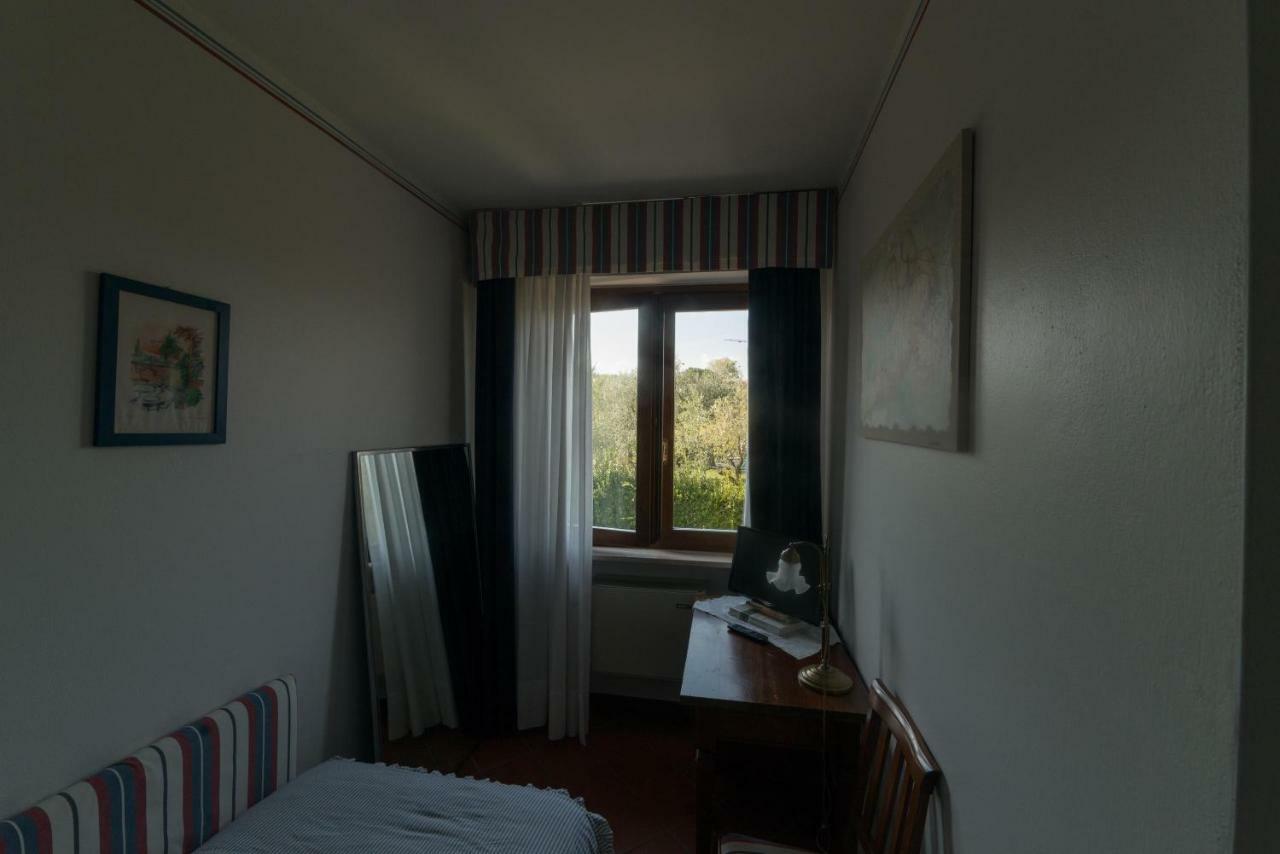 Hotel Florence Манерба-дель-Гарда Екстер'єр фото